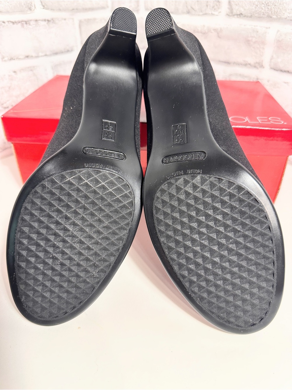 PENDING - Aerosoles Heelrest Classic Pumps Size 10 Black New - Picture 6 of 8